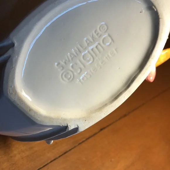 SWANLAKE TEAPOT - Picture 14 of 16